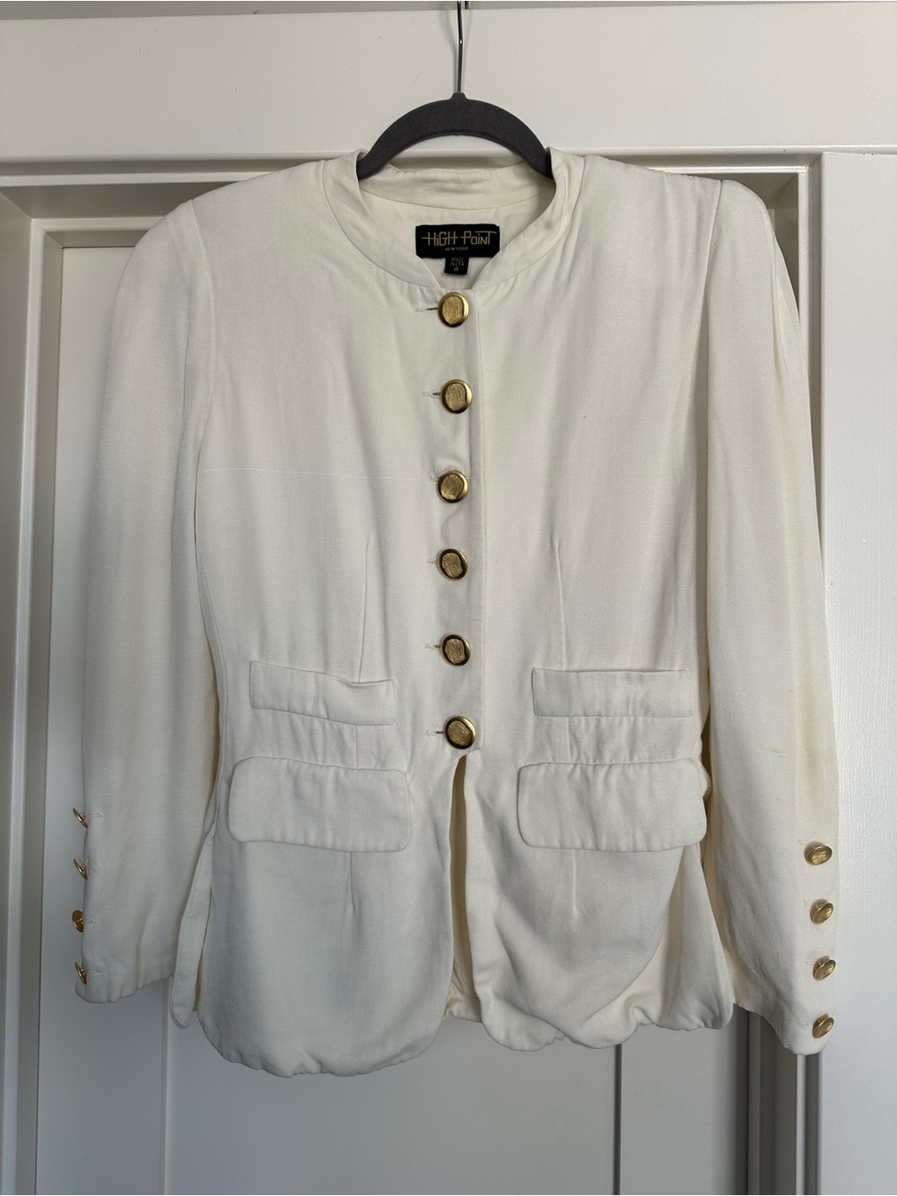90s Vintage Cream Gold-Buttoned Collarless Blazer w/ Shoulder Pads